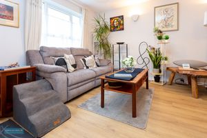 Sitting Room- click for photo gallery